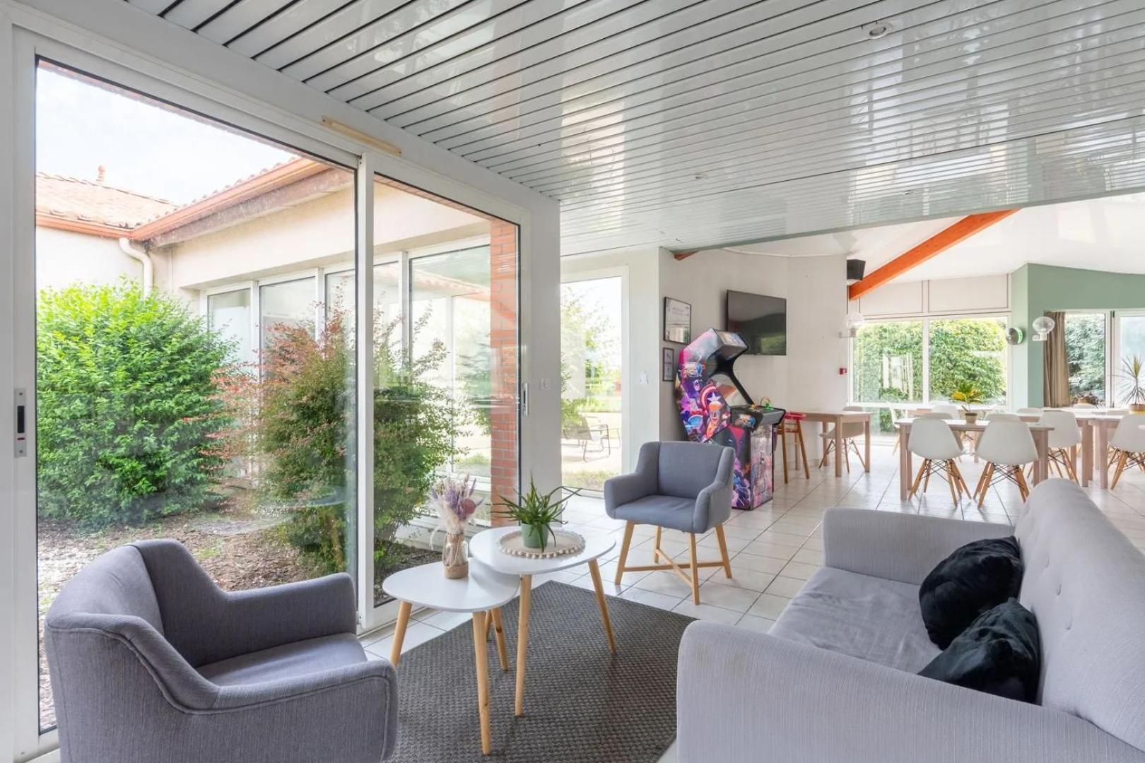 Hotel La Petite *